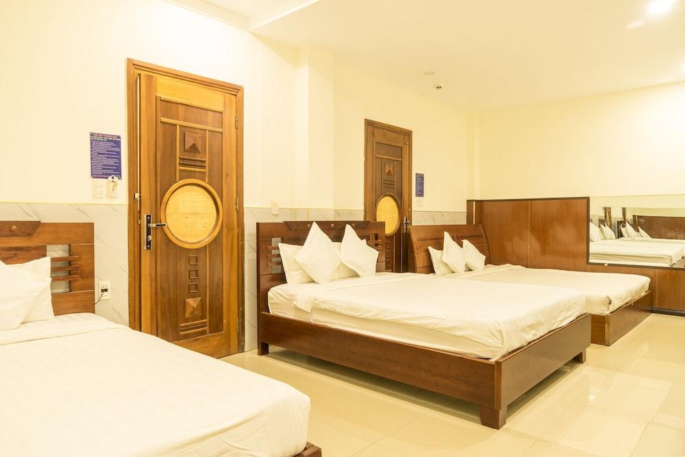 An Binh 2 Hotel Хошимін Екстер'єр фото